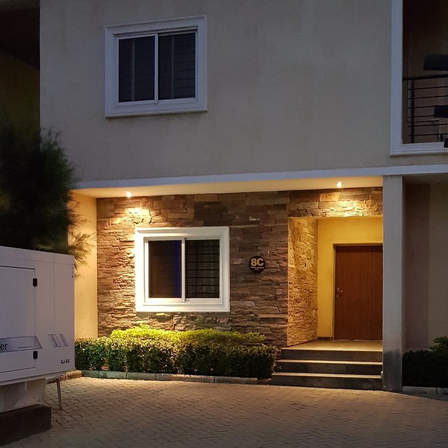 Nicotel Apartments 아부자 외부 사진