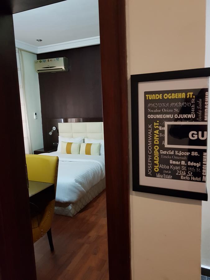 Nicotel Apartments 아부자 외부 사진