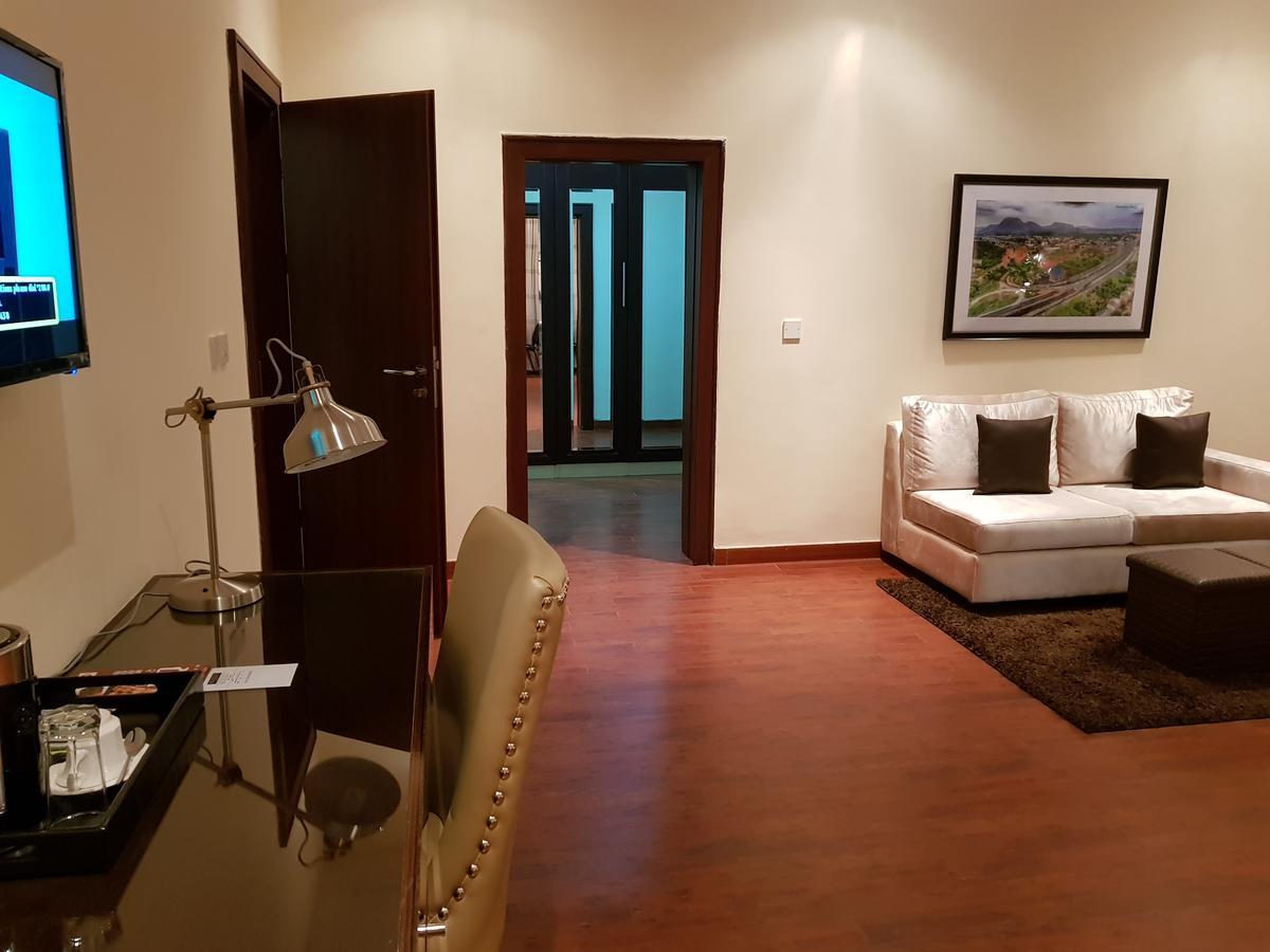 Nicotel Apartments 아부자 외부 사진